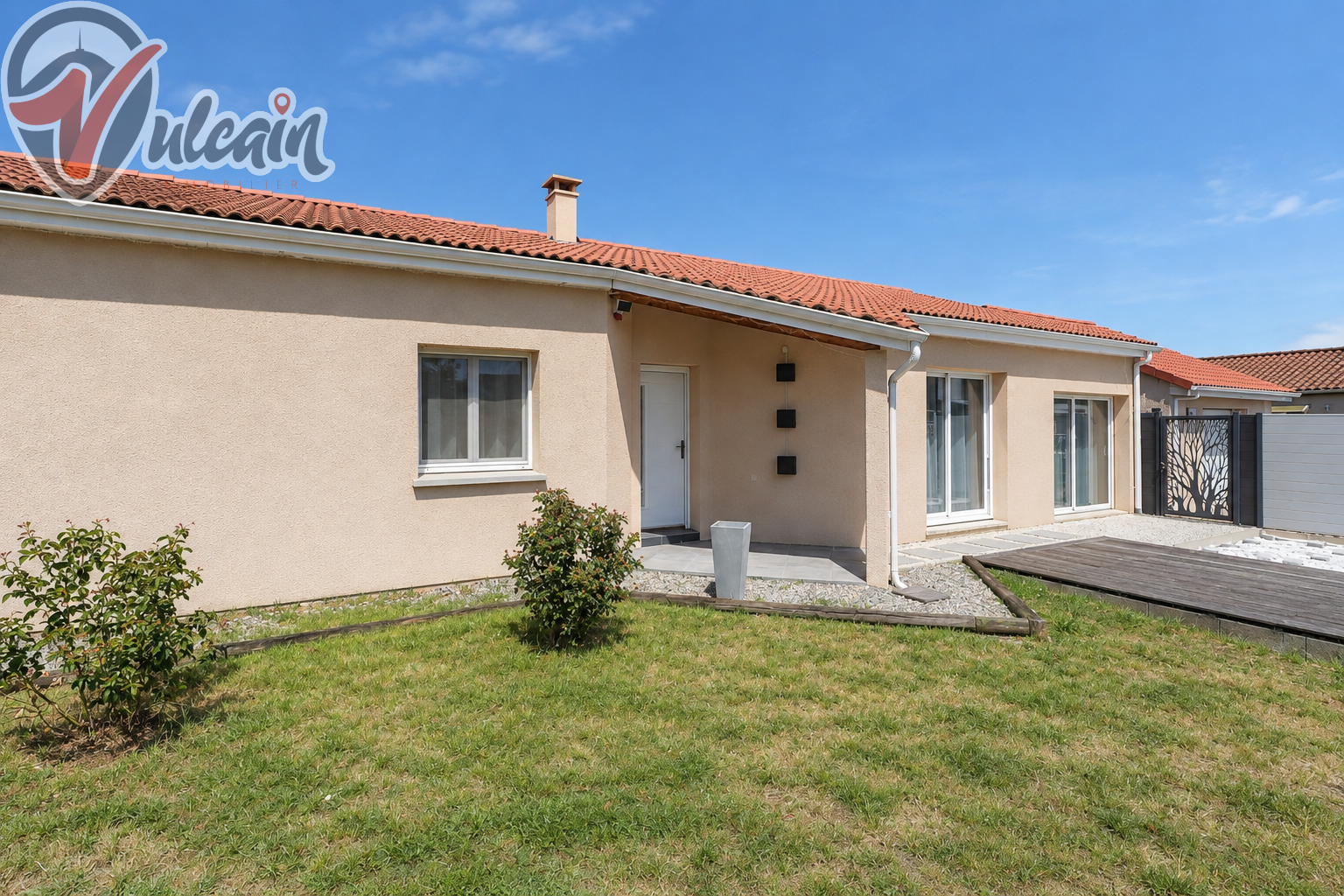 Maison à vendre à Pont du chateau, 116,33 m², 4 pièces – photo 1 sur 13